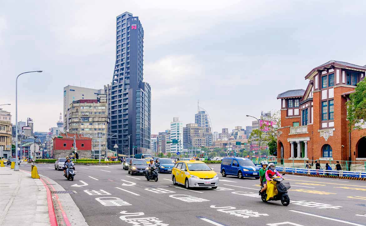 退休來台灣、便宜找台灣──香港移民來台人數頻創新高，該自豪、該無奈？還是該關注機會？