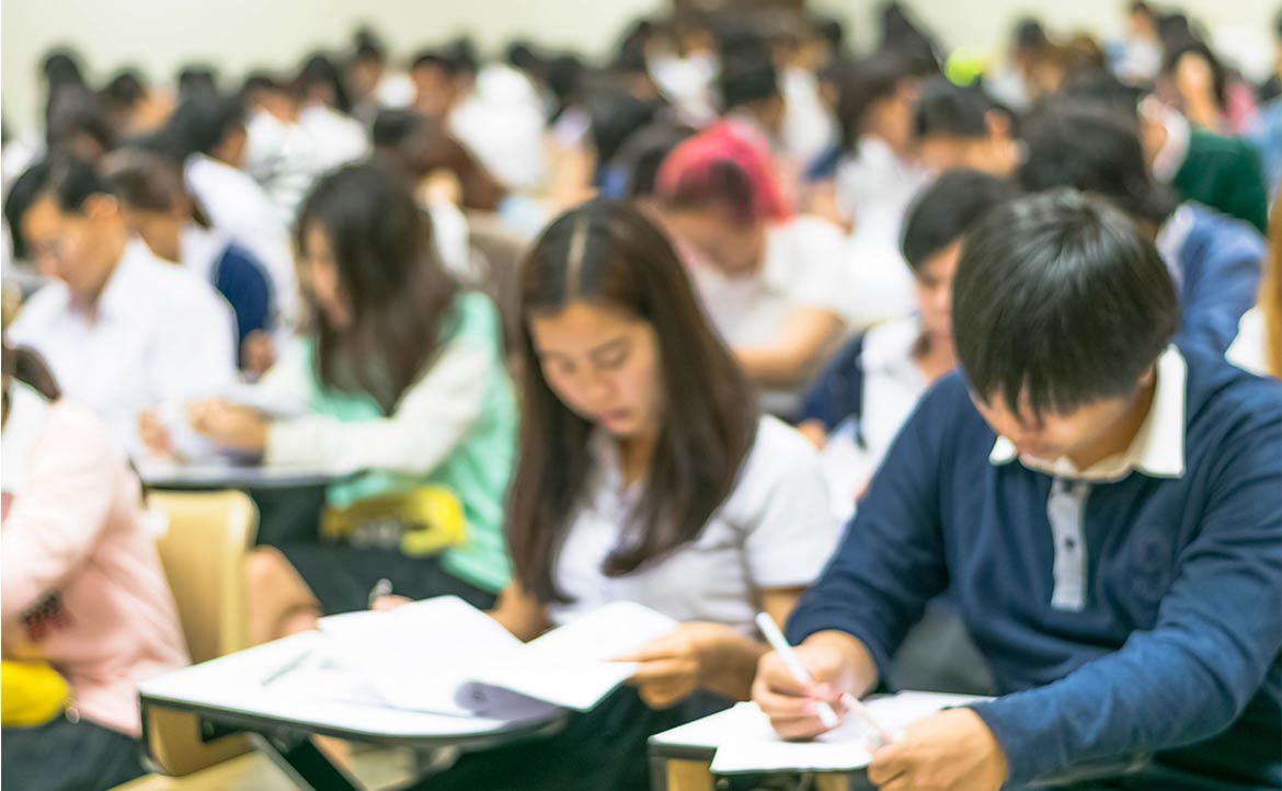 為台灣社會鼓掌：當大學指考題目納入「移民工文學」，我們的心又更開闊了一點