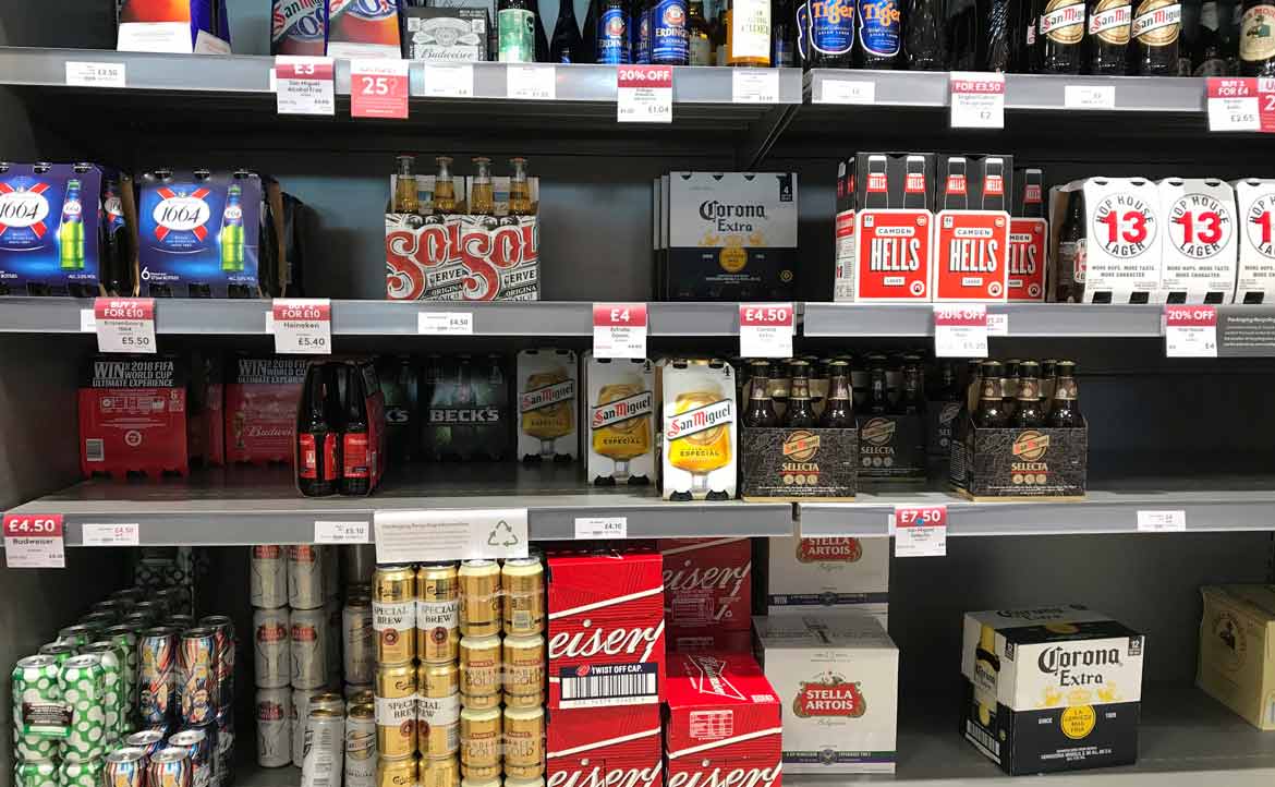 英國「二氧化碳」短缺？可樂啤酒暫緩生產！──從廠商到消費者，全國的反應很「英式」