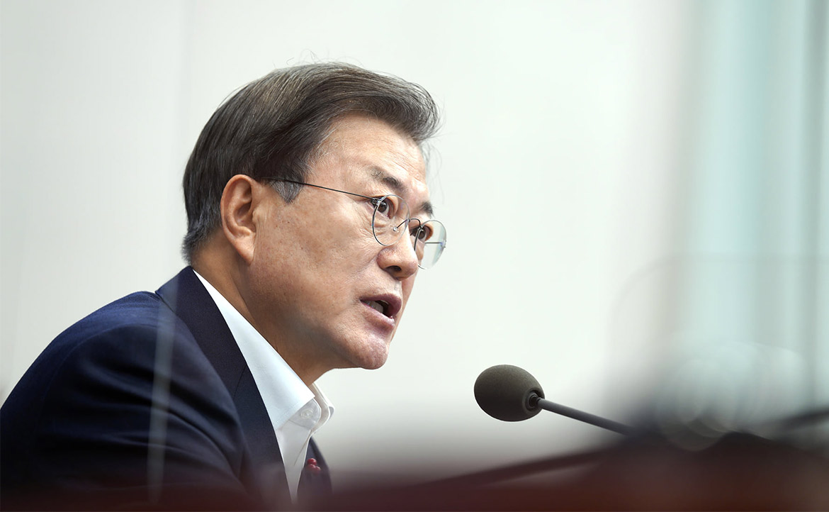 租貸住宅爭議在南韓：文在寅「四口之家住 13 坪溫馨空間」失言風波