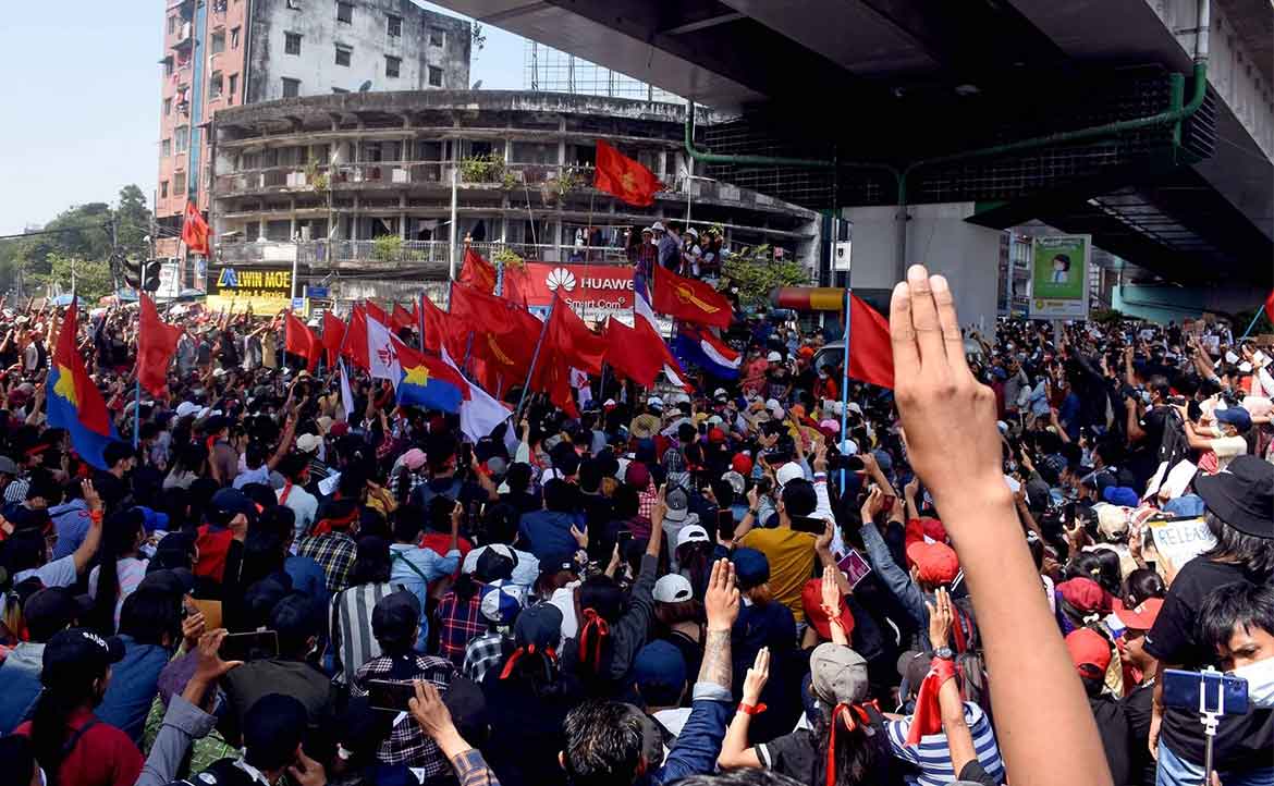 「我們沒有槍，只有勇氣」一位緬甸青年的心聲：這次抗爭和 1988 年有何不同？