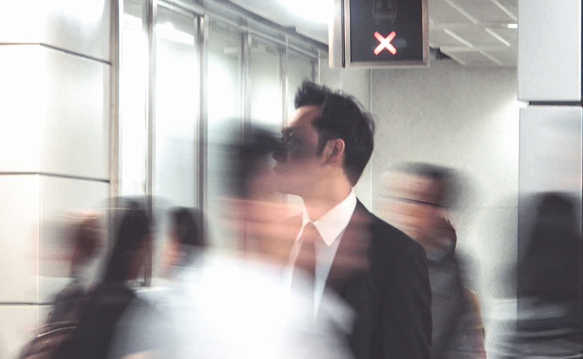中國互聯網產業：高報酬的「殘酷時間賽」（上）不到 30 歲握有百萬預算「很正常」