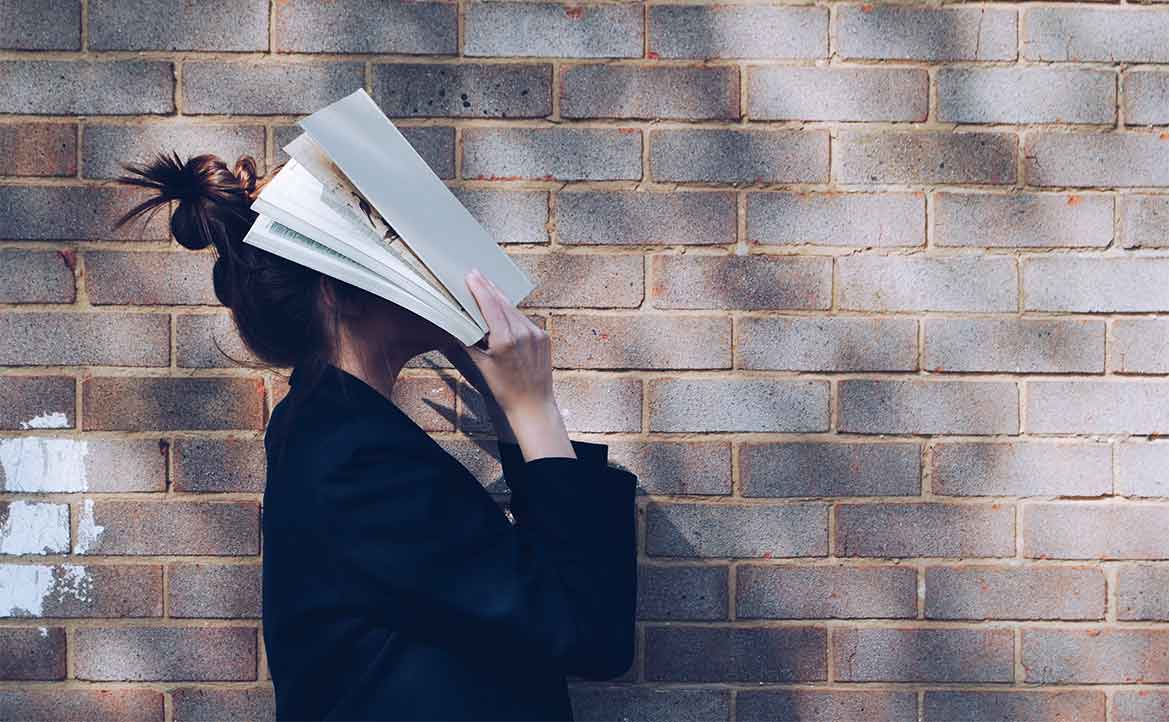 為何看了這麼多書，人生還是原地踏步？小心！你可能落入了「低等勤奮陷阱」