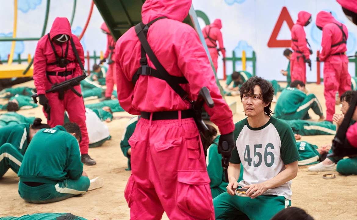 比孩子模仿《魷魚遊戲》更值得關注的事：該如何面對社群狂潮，助「i 世代」安全成長？