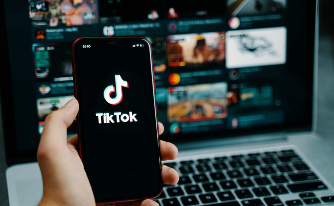 「TikTok 購書風潮甚至救了出版業」，它將會取代臉書和 Instagram 嗎？我對社群媒體的反思