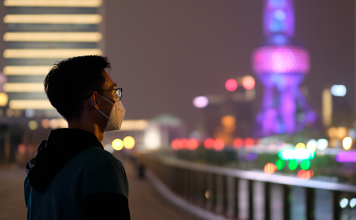 從「躺平」到「躺贏」──不顧官媒圍剿，中國年輕人：只要躺得夠快，你就割不到我