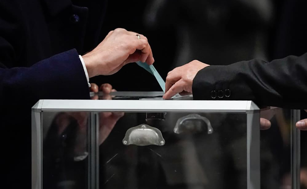 法國總統選舉 6 大特色：開票不轉播、可委託投票、不滿候選人就投「空白票」？