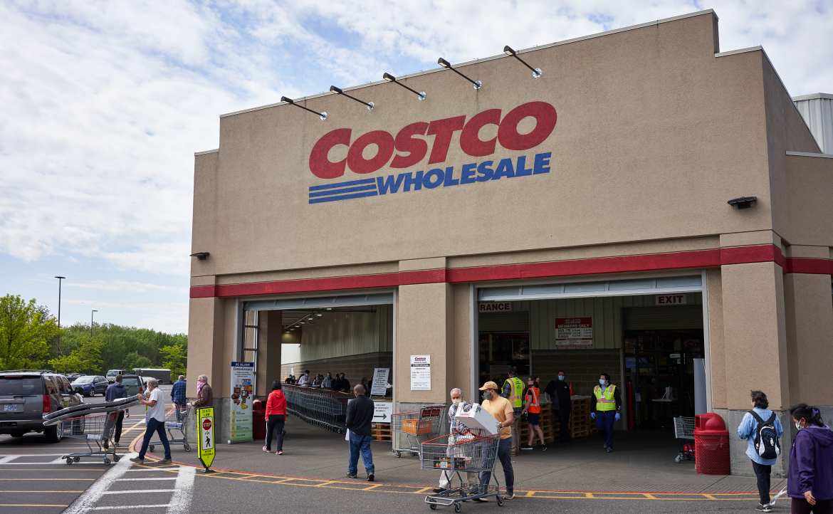 5 個理由，聊聊好市多（Costco）為何令美國人瘋狂──除了「俗擱大碗」還有⋯⋯烤雞？