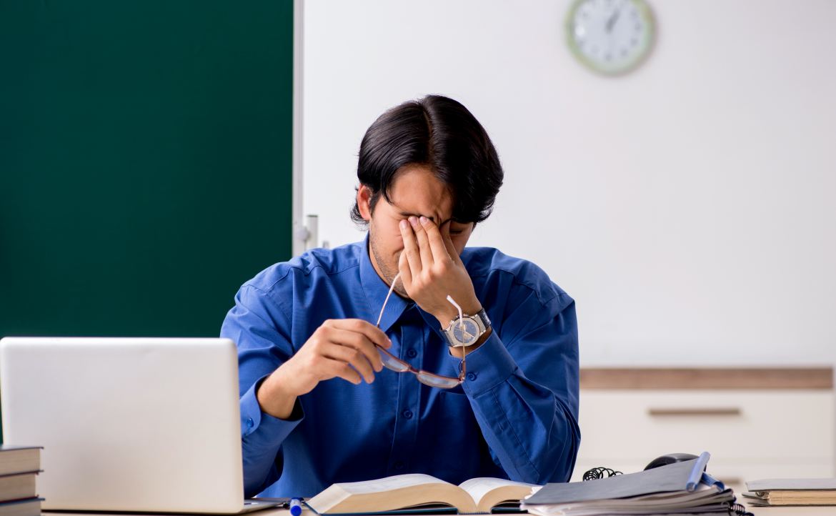 擁有 3 間頂大教學履歷，仍變成「免洗筷」？釋憲背後，大學專案教師的遊牧辛酸