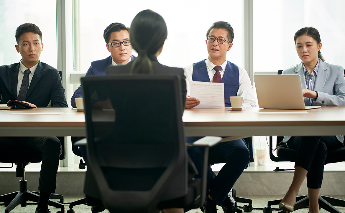 台灣面試方法之「多元」，讓海外同事嘖嘖稱奇！從上百場工作面試，一窺台、港、中的求職文化