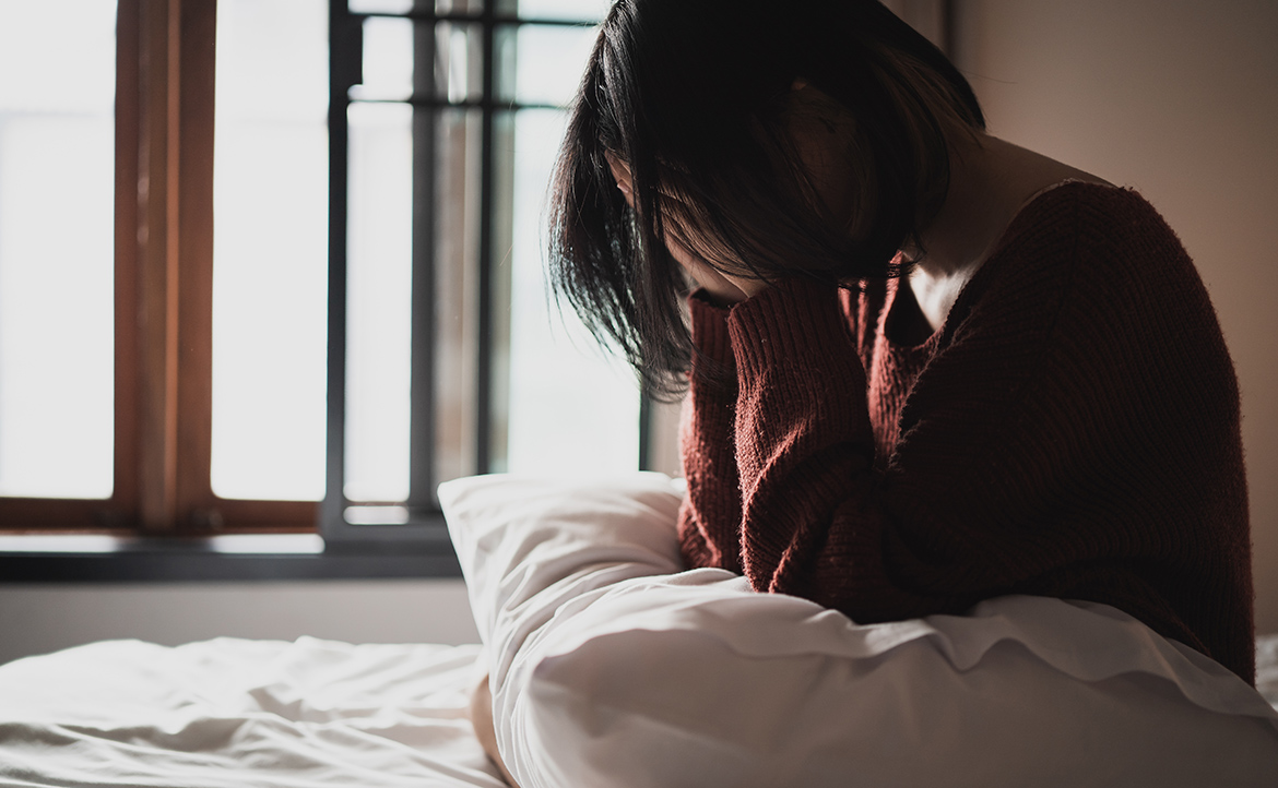 「為什麼要笑著講這麼難過的事？」走過憂鬱症低谷，我如何卸下逞強的面具勇敢面對