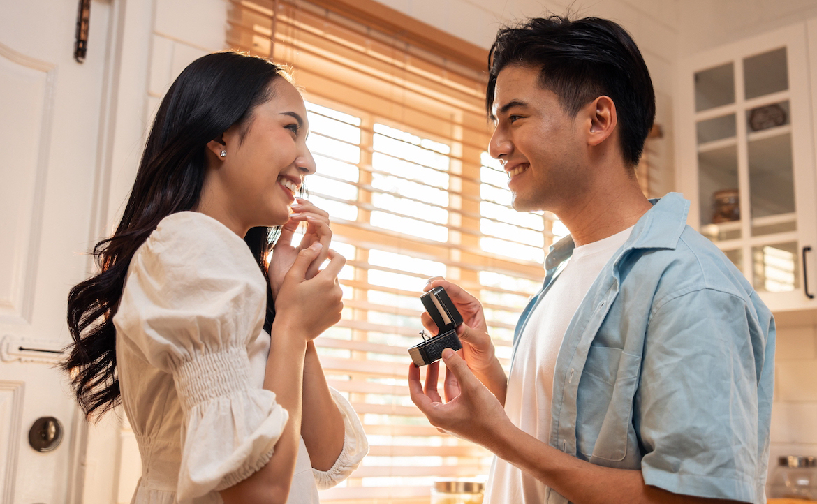 「女主外，男主內」、「認識 8 天相守 25 年」：原來長久幸福的婚姻，也可以是非典型