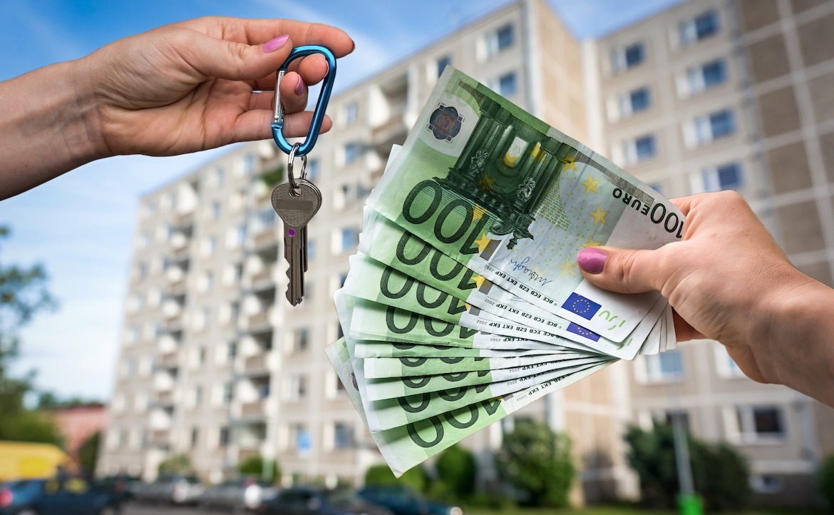 無現金社會真的比較好嗎？希臘人「現金買房買奢侈品」給我的反思