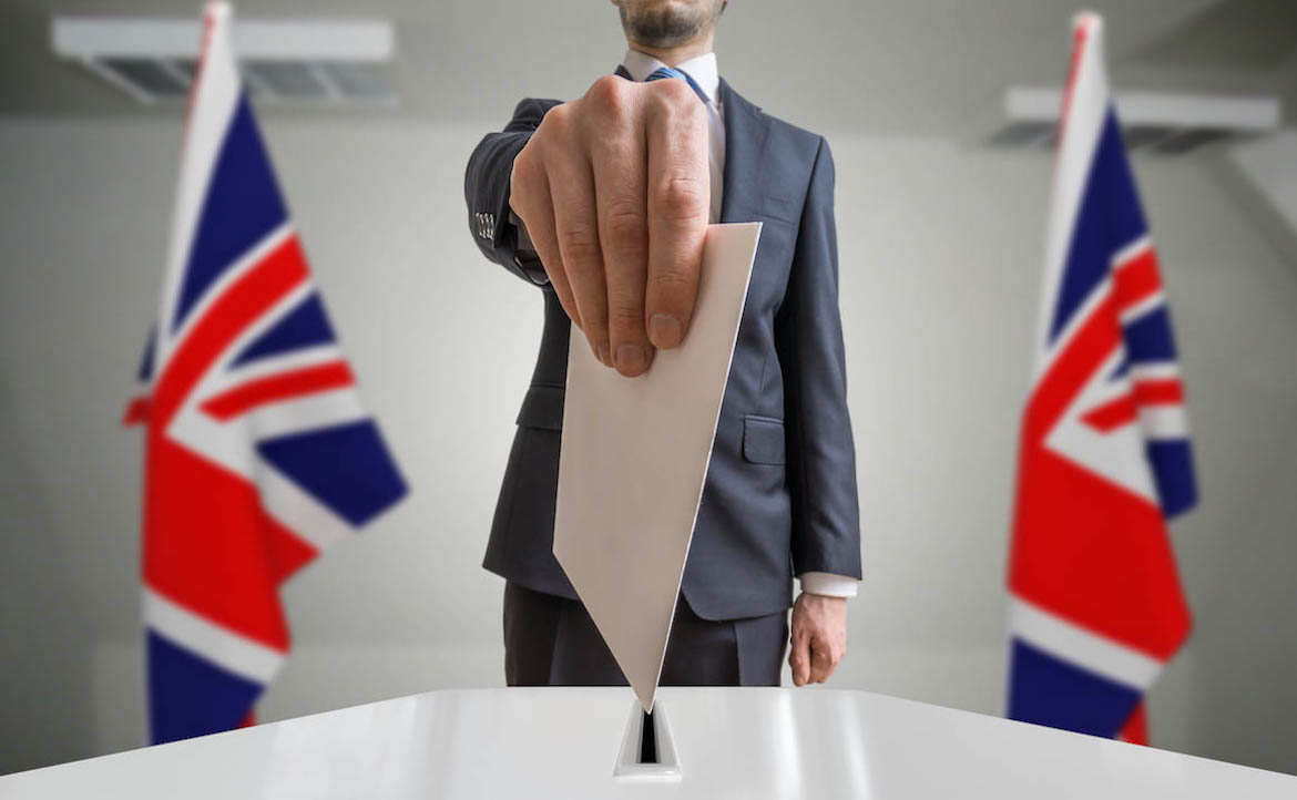 【2024 大選特別企劃】「選黨不選人」英國選舉制度、文化與台灣有哪些不同？