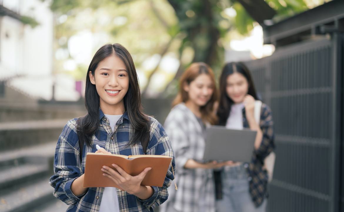 【開箱科系】台大生傳系真的「四不像」？學長姐現身說法，分析定位與出路