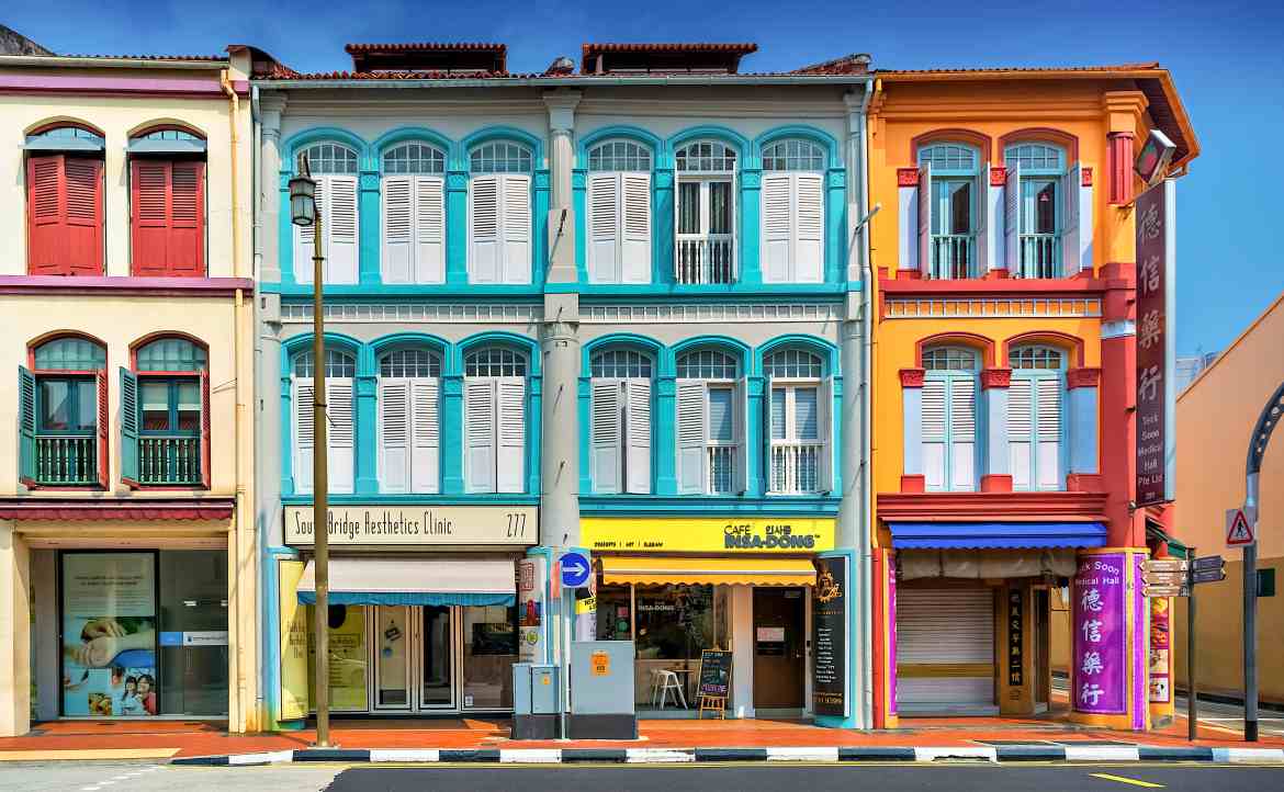 住進新加坡傳統店屋（Shophouses），認識小說家室友與另一種人生