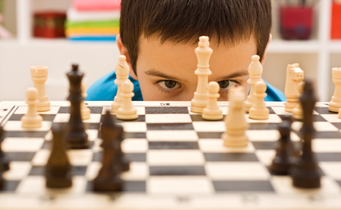 我的「失敗教育」：陪孩子在日本下棋，學到的 3 堂人生課