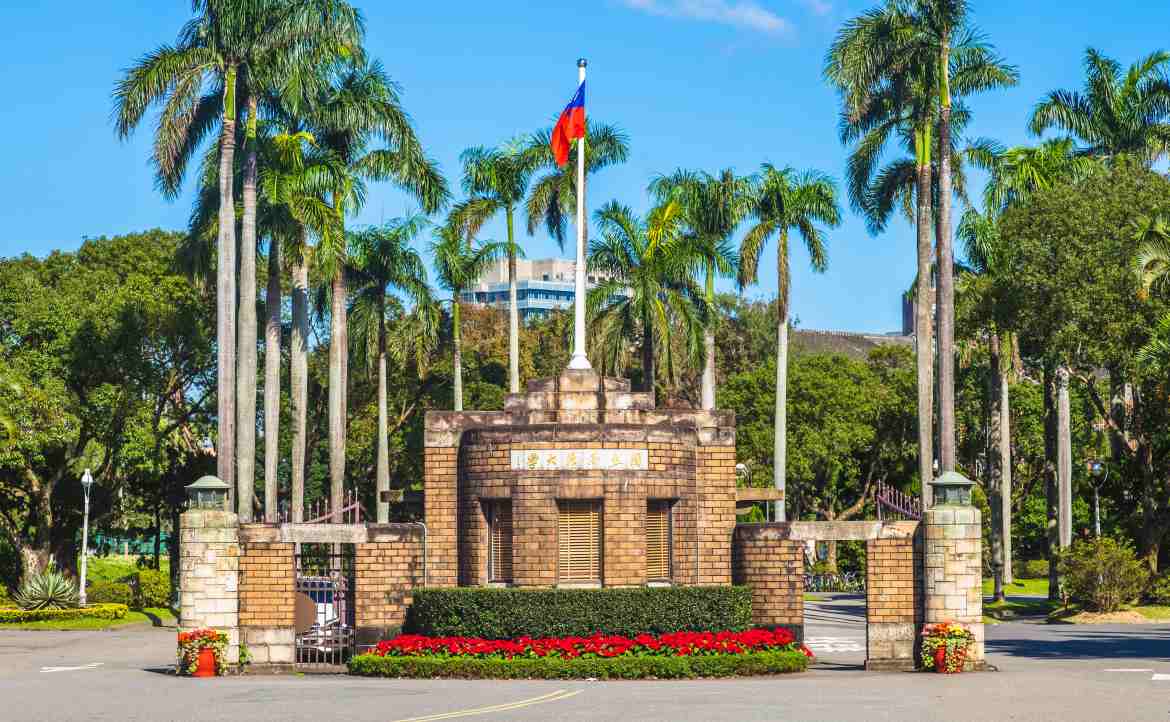 直擊「台大學生會」會長開票，學長的告白：我們真的可以更善用影響力