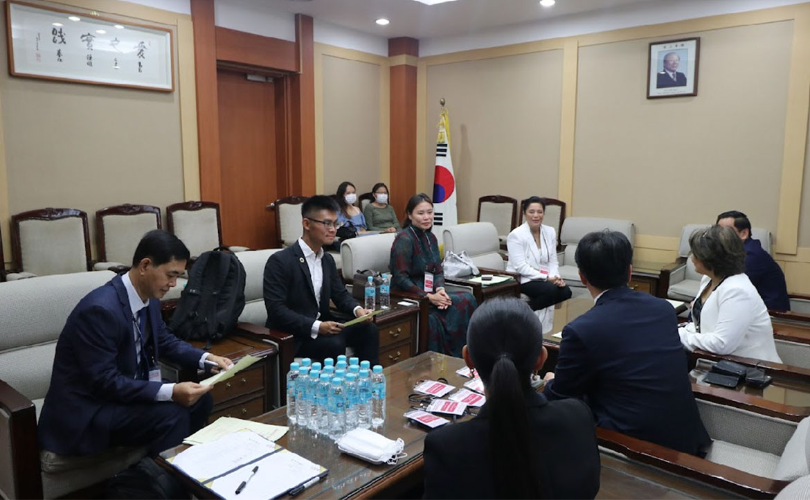 危機見真情： 面對抱怨 機場客服積極傾聽 化為進步動力