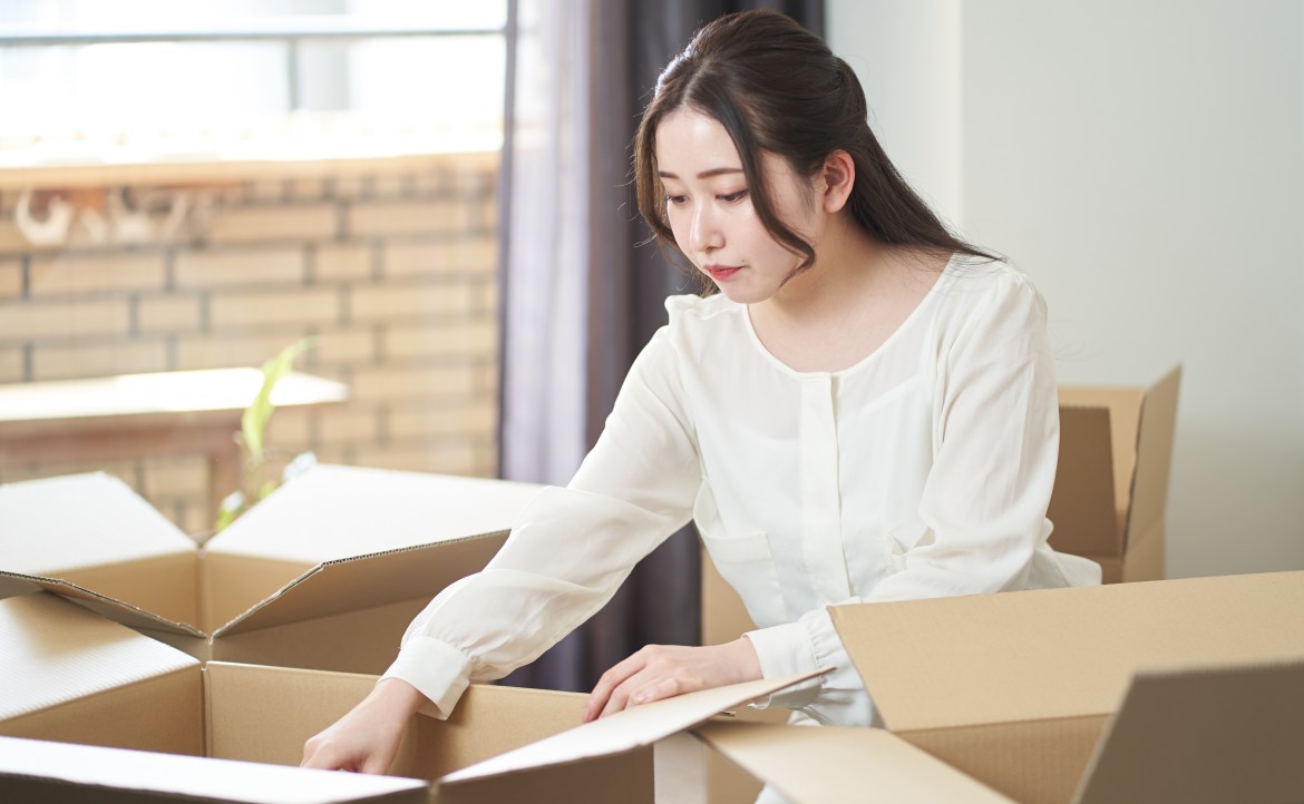 世上並不存在免租──致與我同樣住家裡，卻深受「情緒房租」所苦的人們