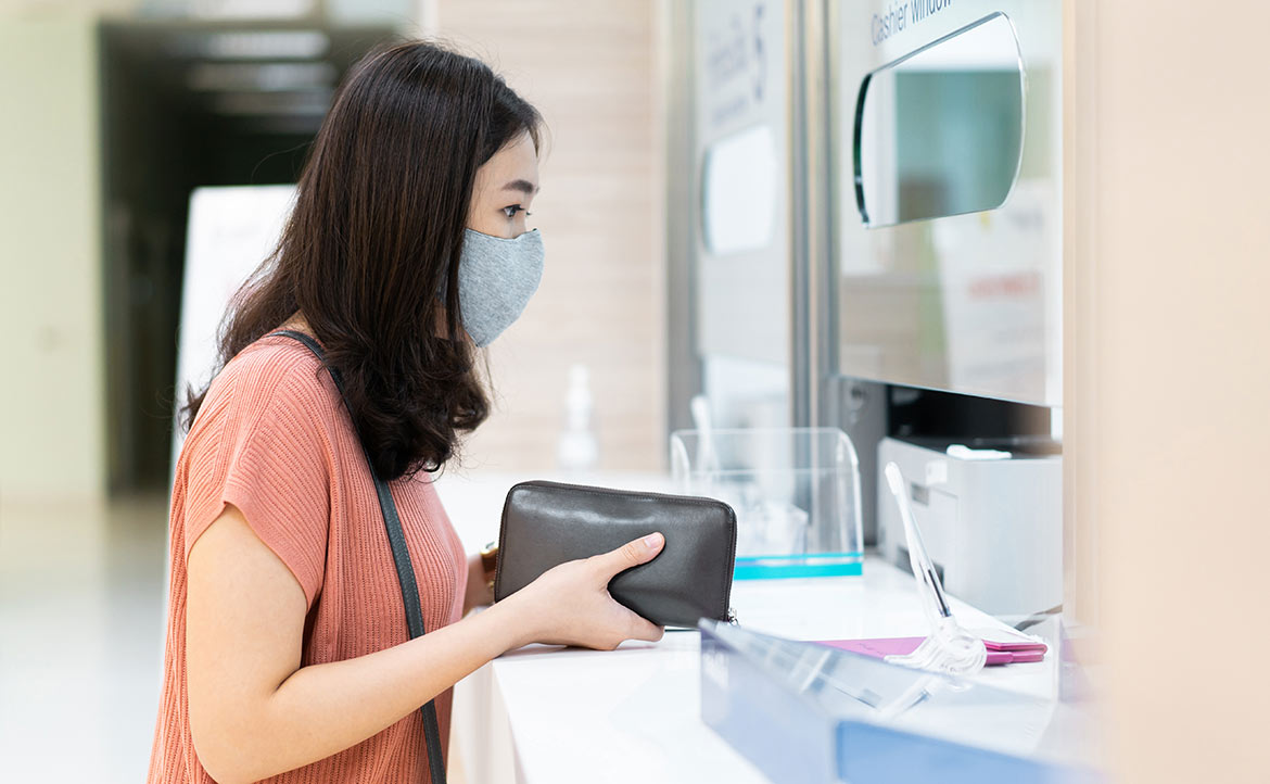 開箱加拿大的健保制度：從掛號就醫到看診、拿藥，和臺灣有哪些差異？