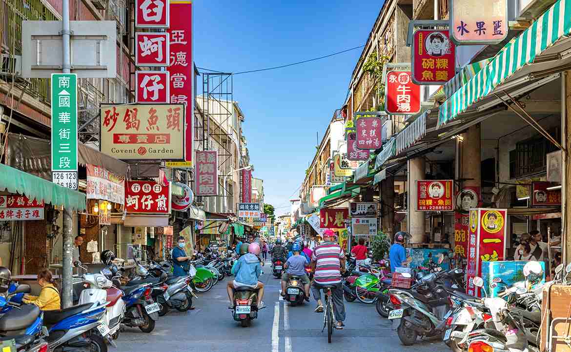 年輕世代眼中的台灣文化：多元卻輪廓模糊的「混亂之美」，如何造就獨特魅力？