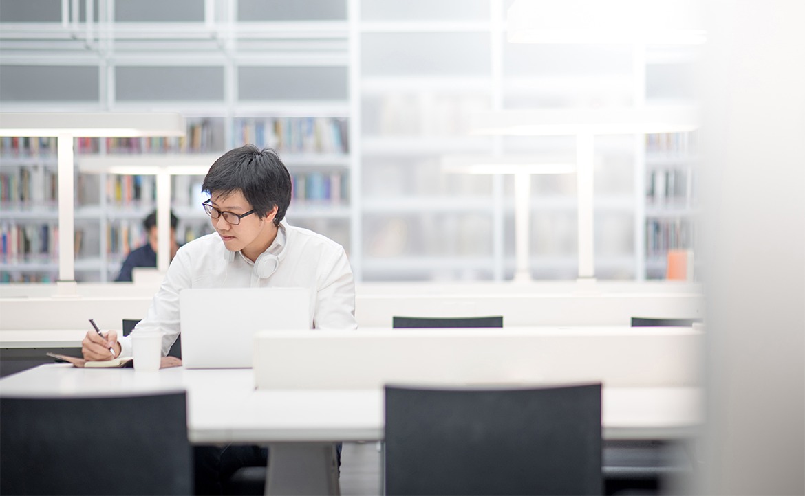 【我的第一百篇專欄文章】為什麼在 AI 時代，我仍堅持不懈筆耕輸出？