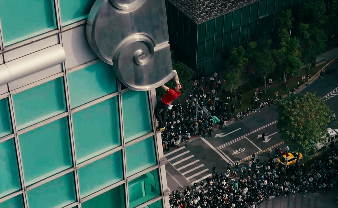 《赤手獨攀台北 101》成功嗎？從外媒痛批 Netflix，看直播「生死冒險」的背後風險