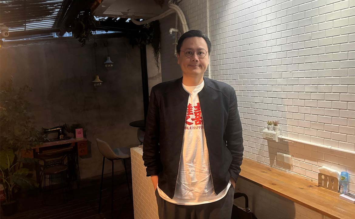 專訪賀歲國片《雙囍》許承傑導演：揭密高難度婚宴、沒有一顆鏡頭浪費的調度妙思
