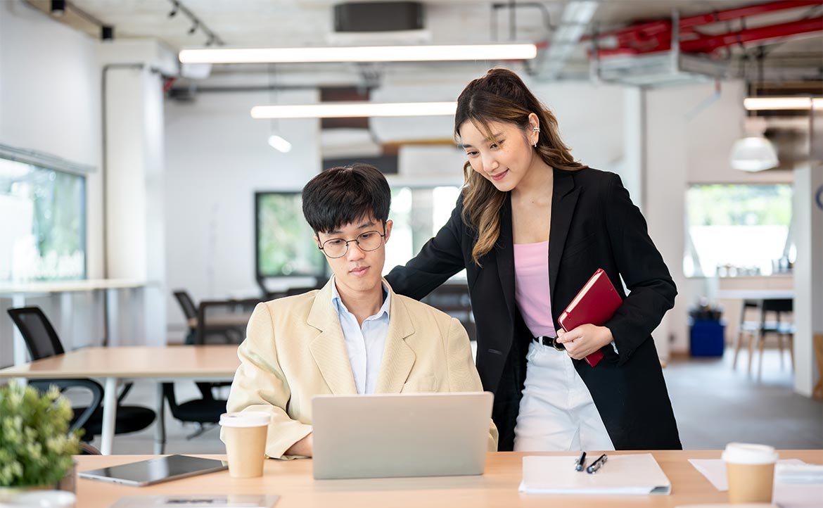 跨國公司職場女性的兩難與覺醒：如何當個「可愛狠角色」？──讀《Likeable Badass》後有感