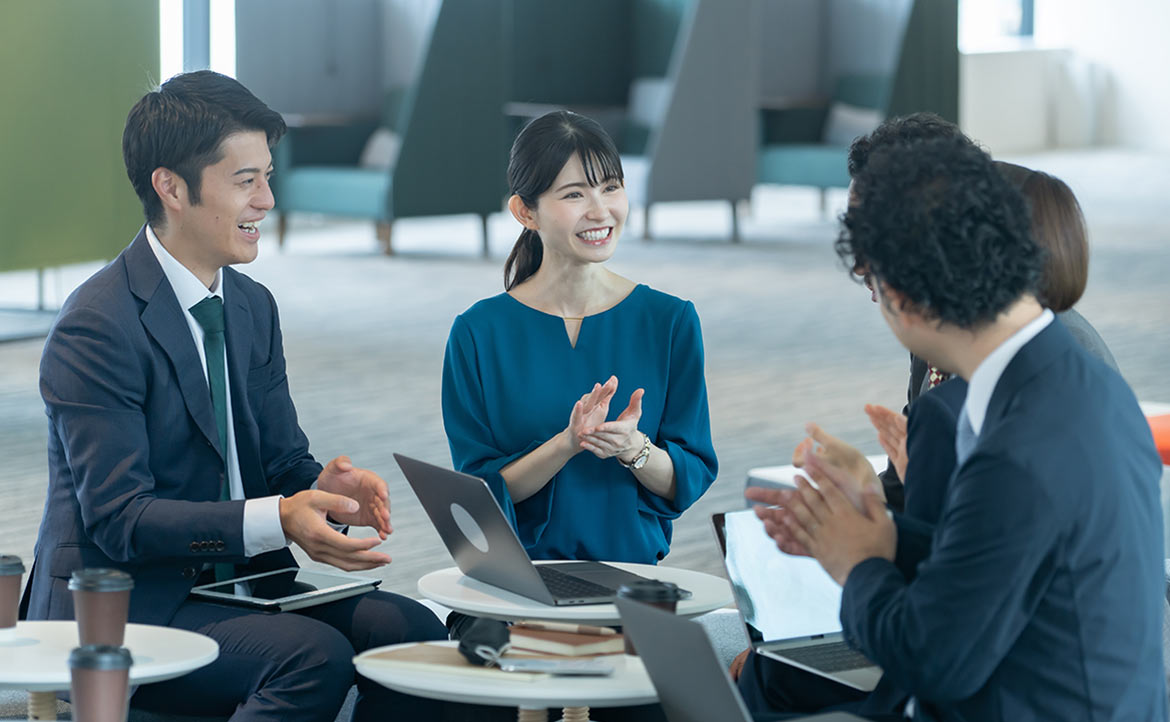 職場評價，該照單全收嗎？日本主管一句「把可愛收起來」，讓我思考哪些回饋值得接受